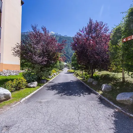 Appartement Grand Roc B9 From Slopes 260m, Mountain View & Parking - Happy Chamonix